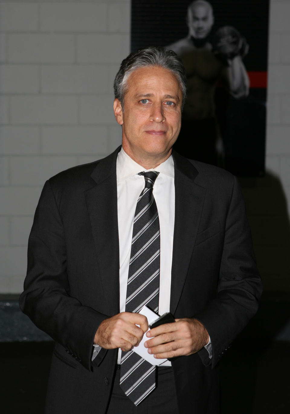 American TV Host Jon Stewart shows up at Pier 60 to attend the Robert F. Kennedy Center for Justice and Human Rights' 2010 Ripple of Hope Awards dinner honoring George Clooney, Robert Smith and Marc Spilker on November 17, 2010 in New York.    AFP Photo / Kimihiro Hoshino (Photo credit should read KIMIHIRO HOSHINO/AFP/Getty Images)