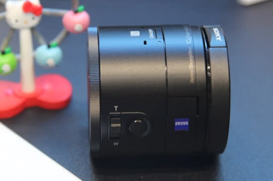 QX100