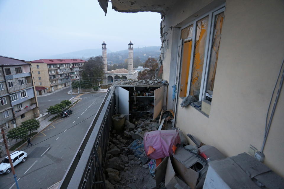 Schuschi nach aserbaidschanischem Beschuss Anfang November (Bild: Vahram Baghdasaryan/Photolure via Reuters)