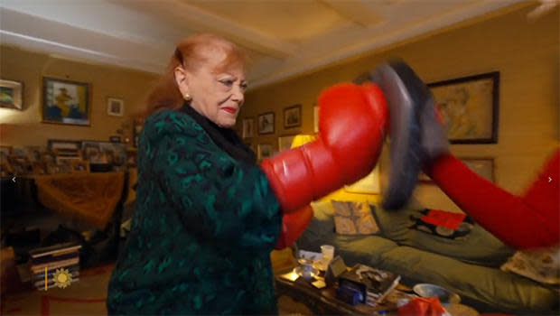 Ninety-six-year-old Lynn Charney working out.  / Credit: CBS News