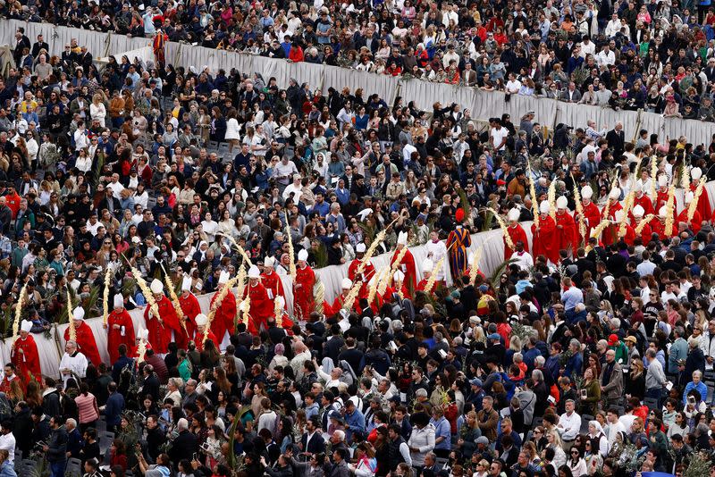 Pope Francis attends Palm Sunday service