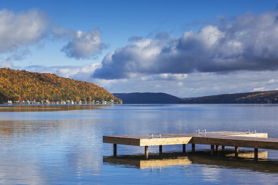 usa, new york, finger lakes region, hammondsport, keuka lake, autumn