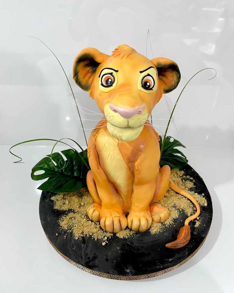 Kelly’s Lion King inspired Simba cake (PA Real Life/Collect)