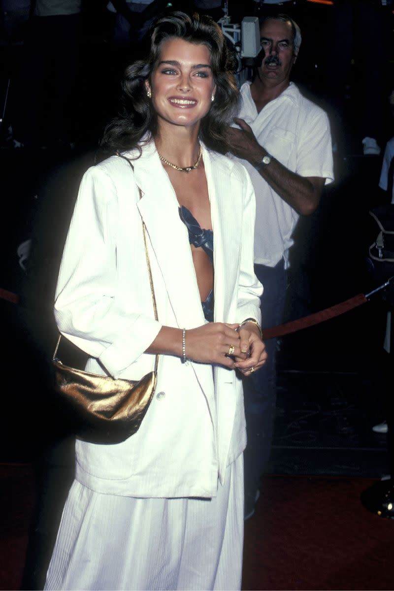 best red carpet looks of the 80s - brooke shields