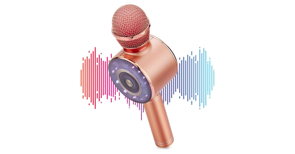 Un micrófono de karaoke muy completo para tu bocina. (Foto: Amazon)