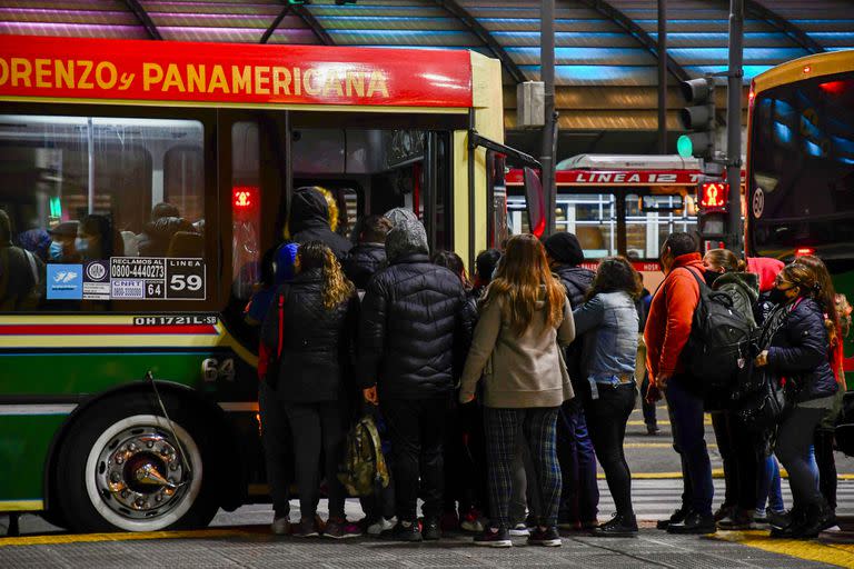 Una imagen del 19 de julio, cuando también se redujeron las frecuencias nocturnas de los colectivos