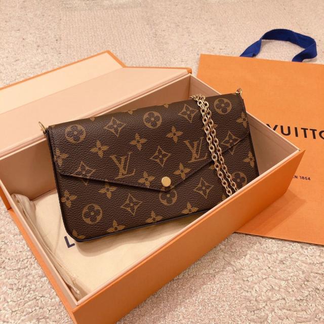 LOUIS VUITTON 包款手拿包肩背包托特包