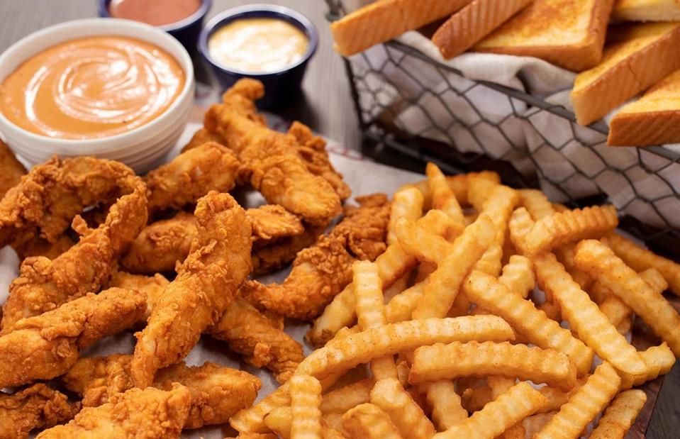 <p>Zaxbys/Facebook</p>