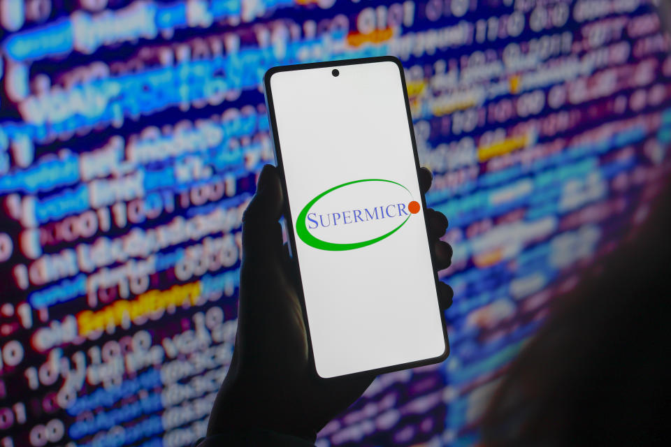 PARAGUAY - JUL 25, 2024: In this illustration photo, the Super Micro Computer, Inc. logo is seen displayed on a smartphone screen. (Photo illustration by Jaque Silva/SOPA Images/LightRocket via Getty Images)