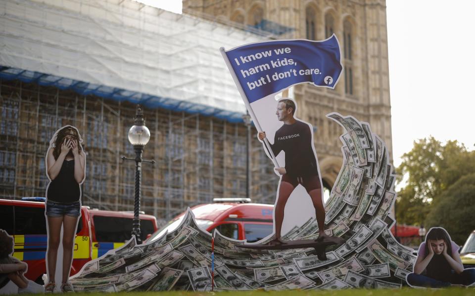 An installation depicting Facebook chief executive Mark Zuckerburg during a protest outside Parliament in London - Jason Alden/Bloomberg