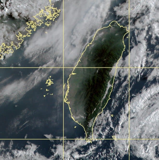 陽光露臉！鄭明典PO衛星雲圖「台灣上空幾乎無雲」預告1件事