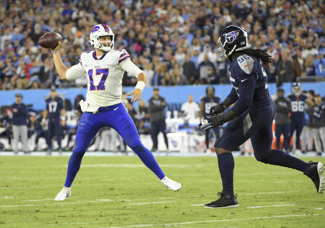 Tennessee Titans vs. Buffalo Bills in Week 2 of NFL season in photos