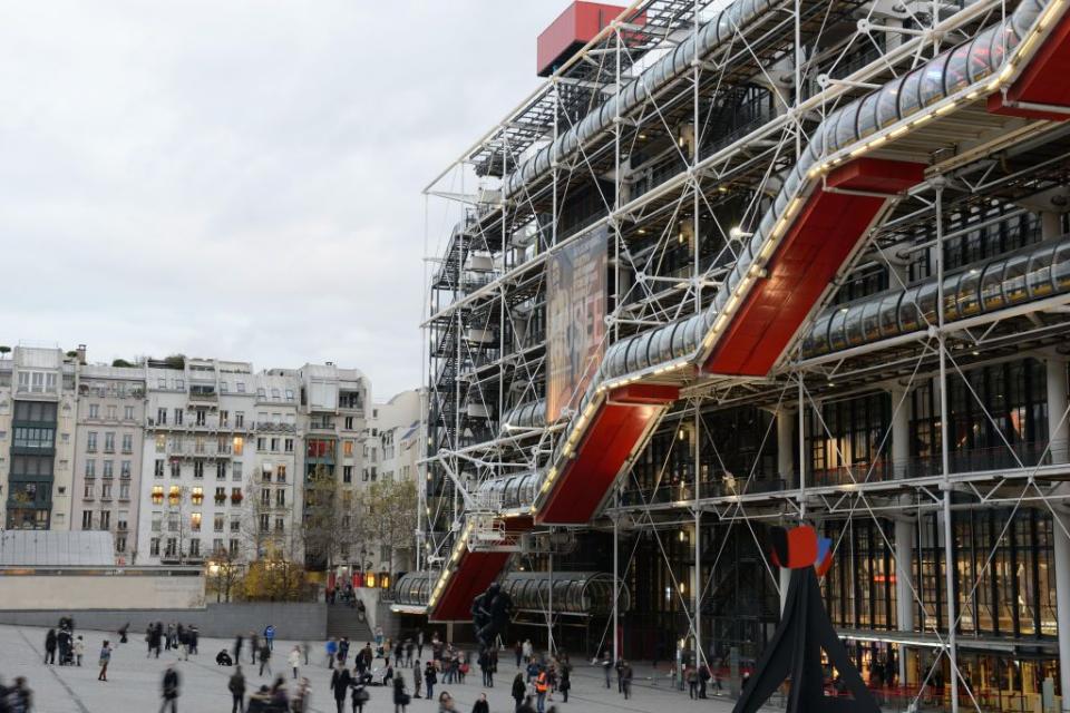 1) The Centre Pompidou