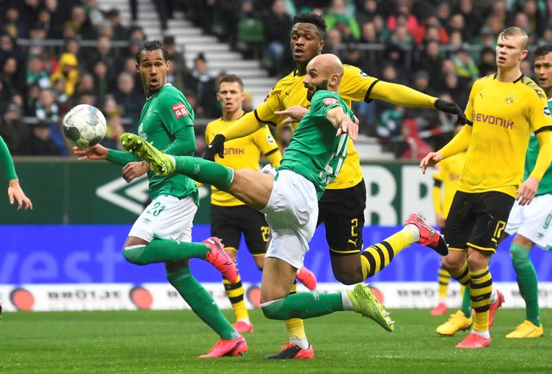 Bundesliga - Werder Bremen v Borussia Dortmund