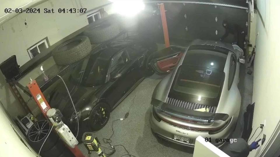 Home Invasion Robbers Take Porsche 992 And Audi Q5 At Gunpoint