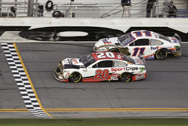 NASCAR: Erik Jones wins crash-filled Busch Clash