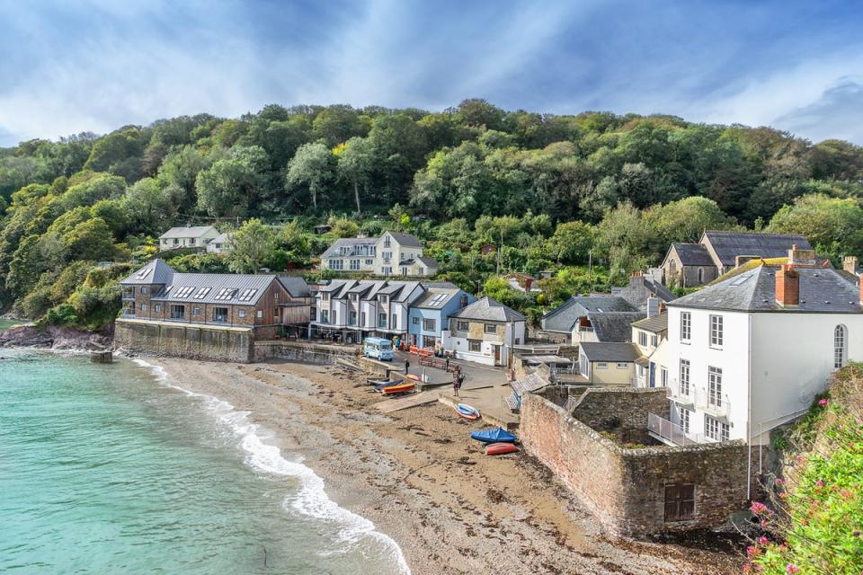 These twin villages were once a haven for smugglers, and were almost attacked by the Spanish Navy in 1596 (Getty Images/iStockphoto)