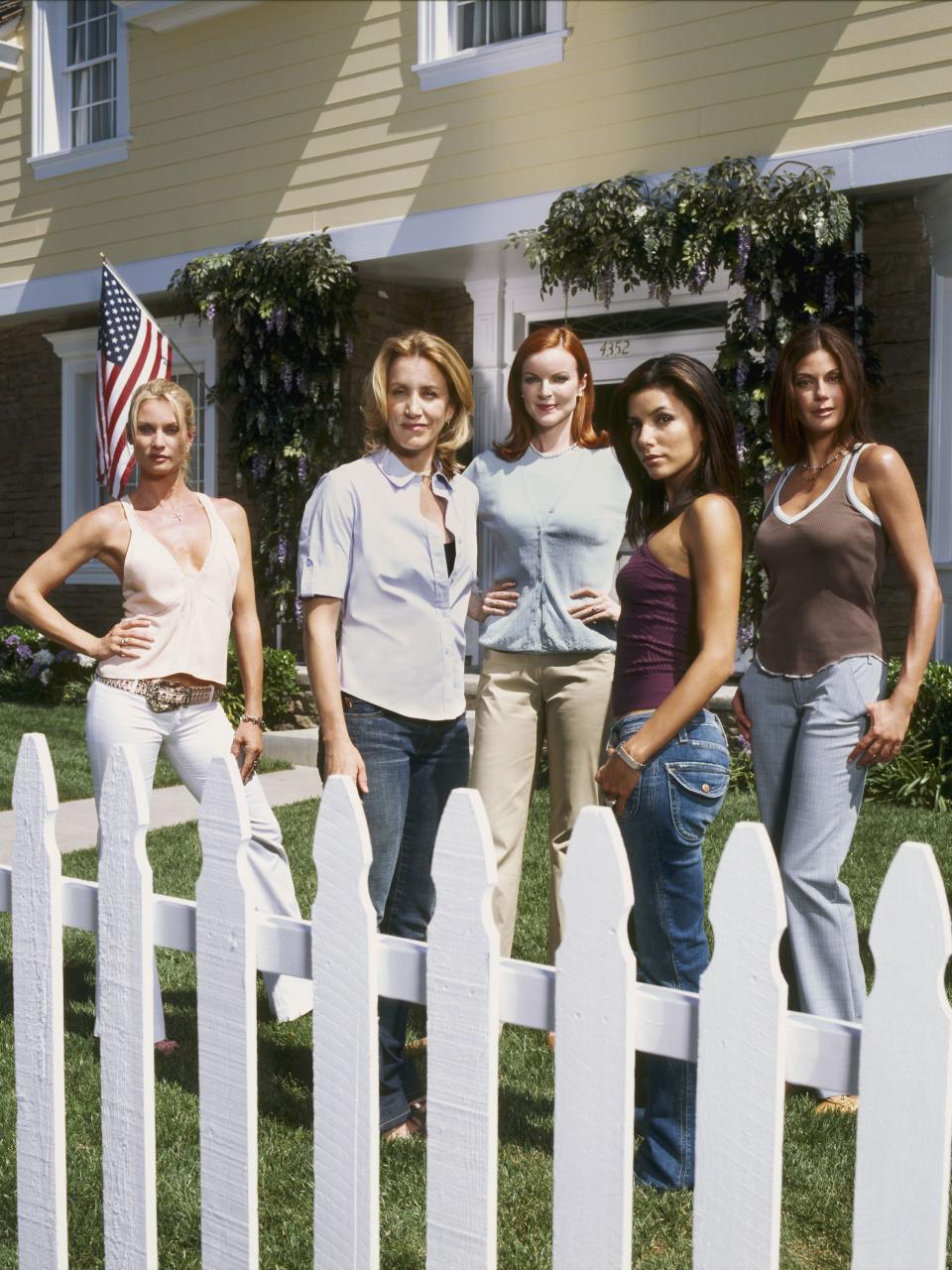 What is the cast of Desperate Housewives up to now?