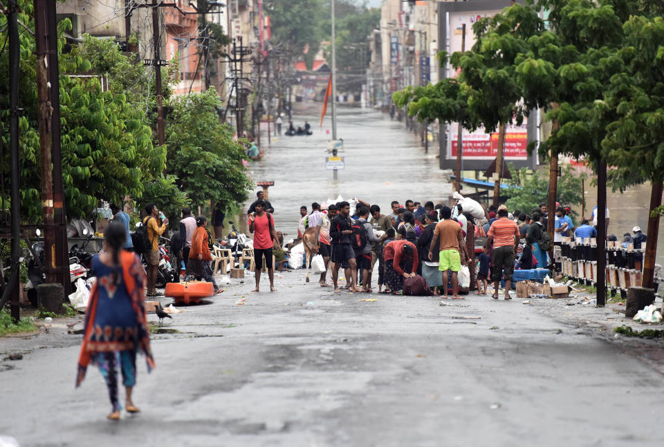 Heavy monsoon triggers floods in India