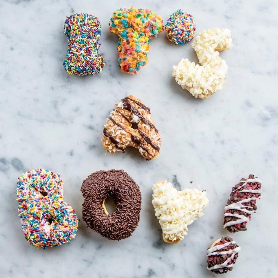 Custom Message Doughnuts