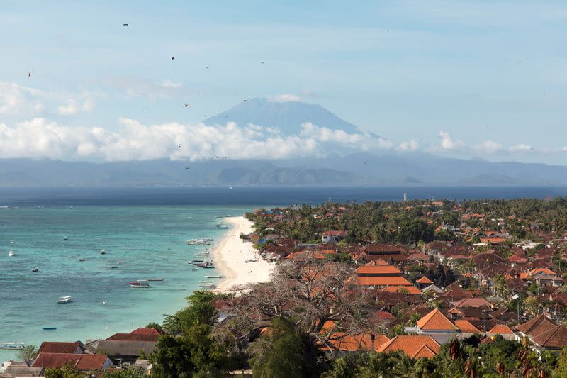 FILE PHOTO: Bali islanders turn to kelp farming as tourism dries up due to COVID-19