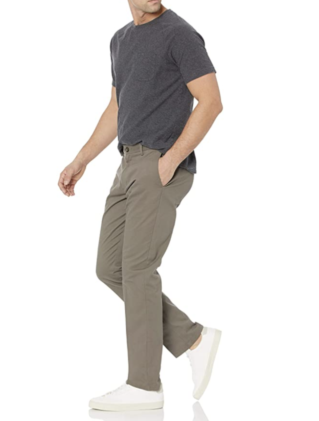   Essentials Men's Slim-Fit Wrinkle-Resistant