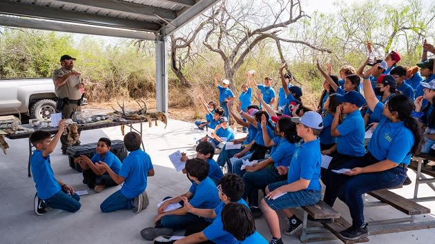 South Texas students at a learning station on the East Foundation's El Sauz Ranch are educated in topics such as wildlife conservation, land stewardship, and the importance of watersheds.<br>Photo credit: Jonathan Vail.