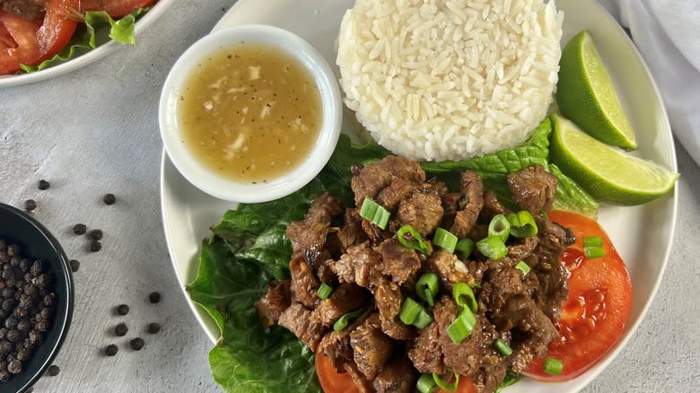 beef with salad and rice