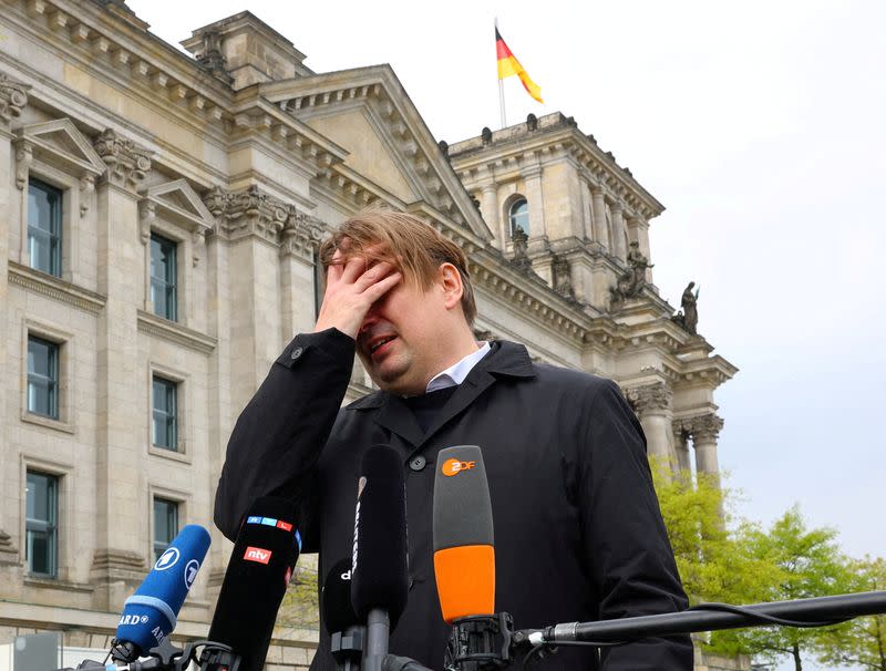 Reactions after aide of AFD parliamentarian from Brussels has been arrested, accused of spying for China