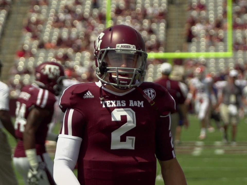 Johnny Manziel with the Texas A&M Aggies.