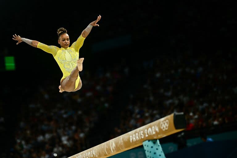 Por los aires: la brasileña Rebeca Andrade, 