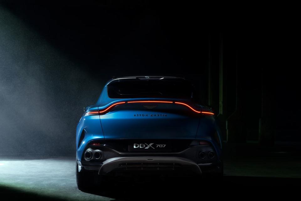 2022 Aston Martin DBX707 - Photos From Every Angle