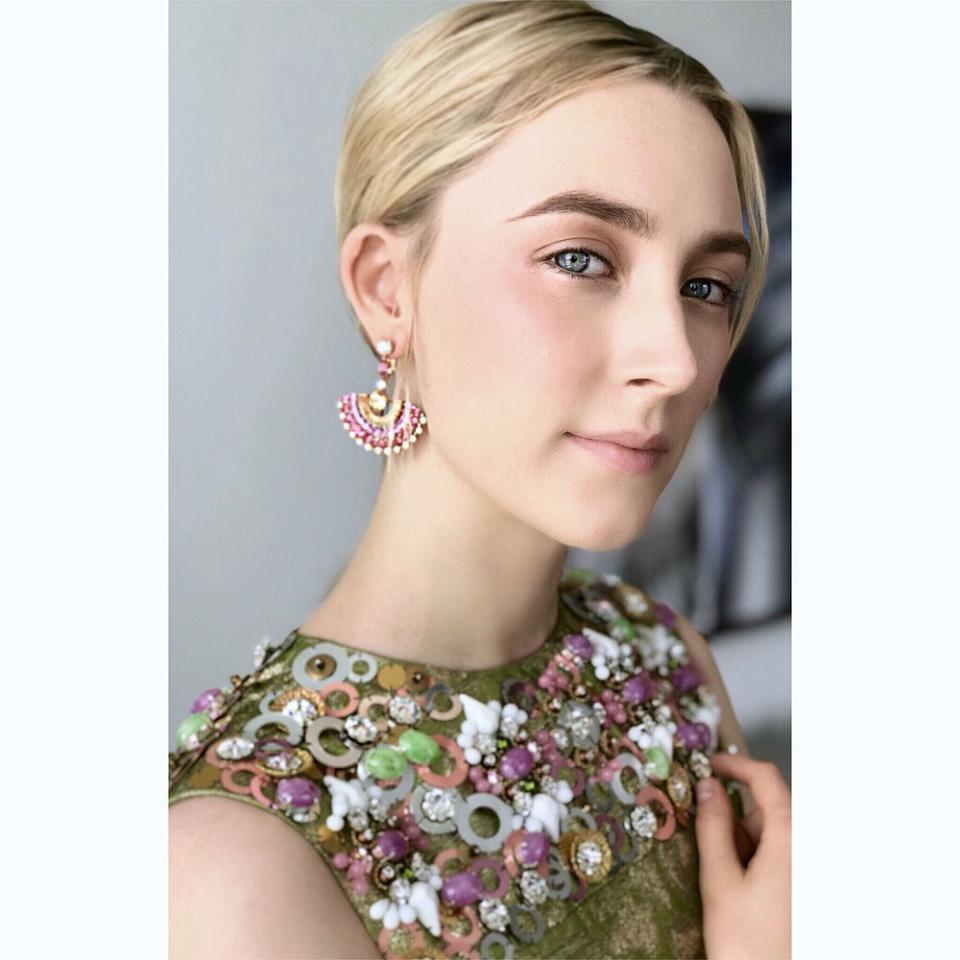 From blunt bob haircuts to bold swipes of color at lip level, Saoirse Ronan is no stranger to risk-taking red carpet beauty.