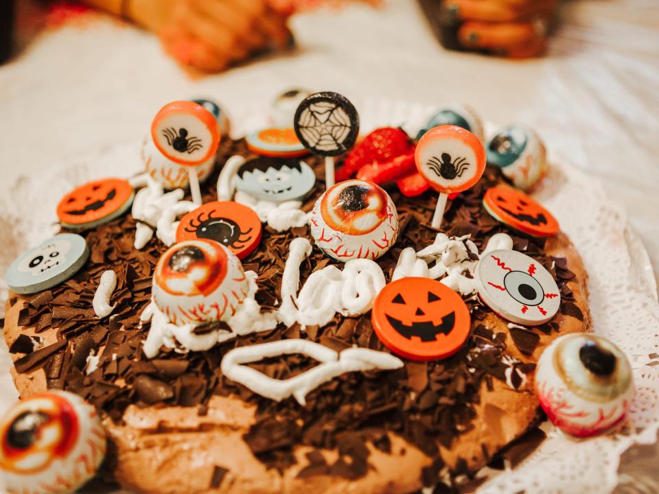 halloween cake