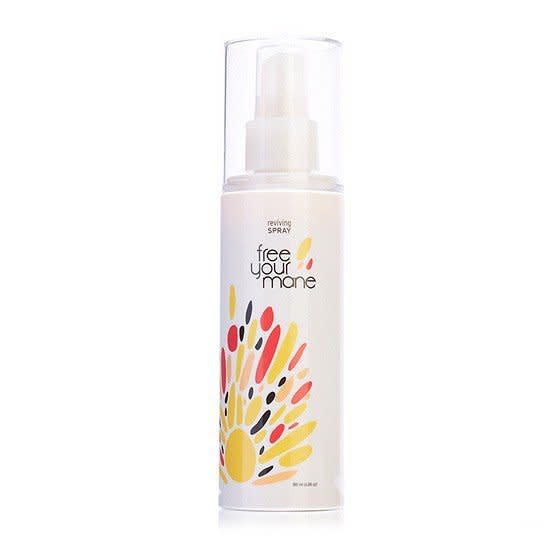 To buy click <a href="http://www.doobop.com/hair-care/free-your-mane-reviving-spray.html" target="_blank">HERE </a>