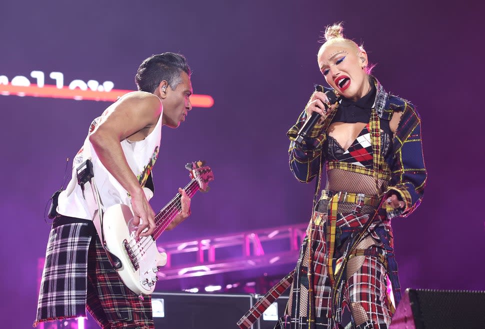 Gwen Stefani, Tony Kanal, Adrian Young, and Tom Dumont reunited for No Doubt's first performance in nine years 
