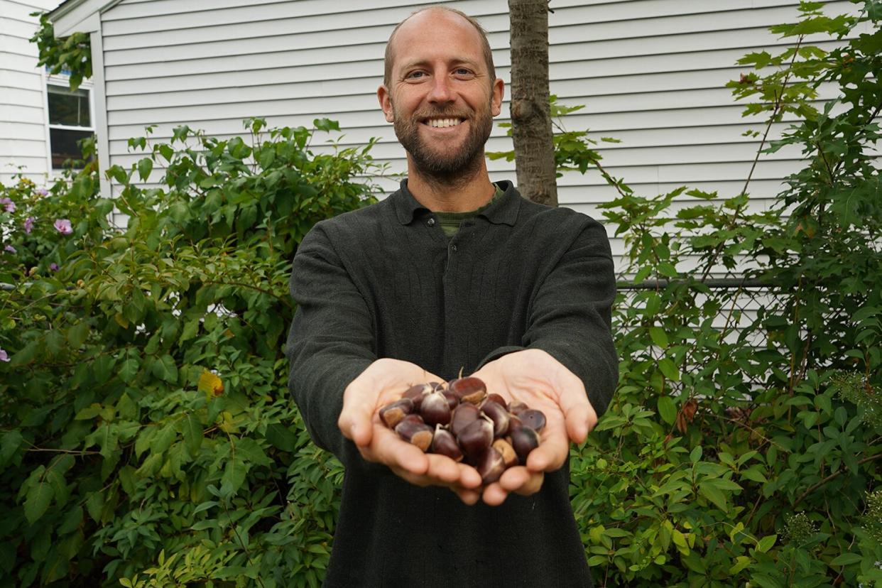 Forager Rob Greenfield