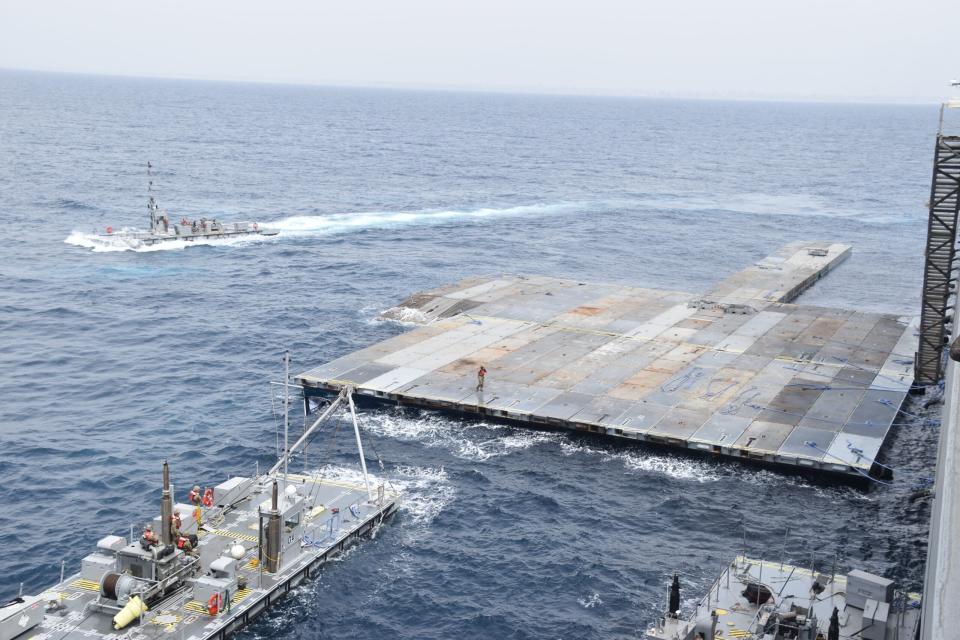 The floating platform, or Roll-On, Roll-Off Distribution Facility (RRDF), takes shape off the shore of Gaza, on April 26, 2024. <em>Public Domain</em>