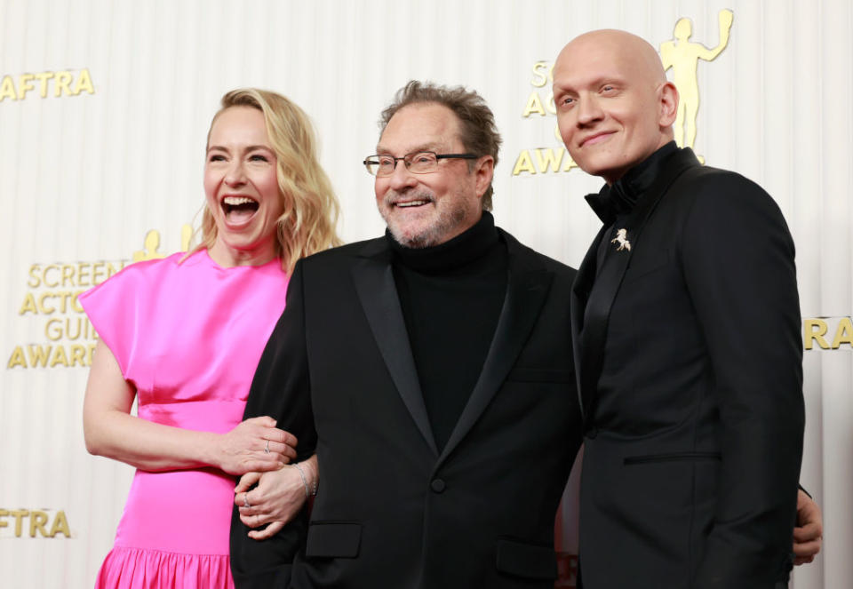 Sarah Goldberg, Stephen Root and Anthony Carrigan