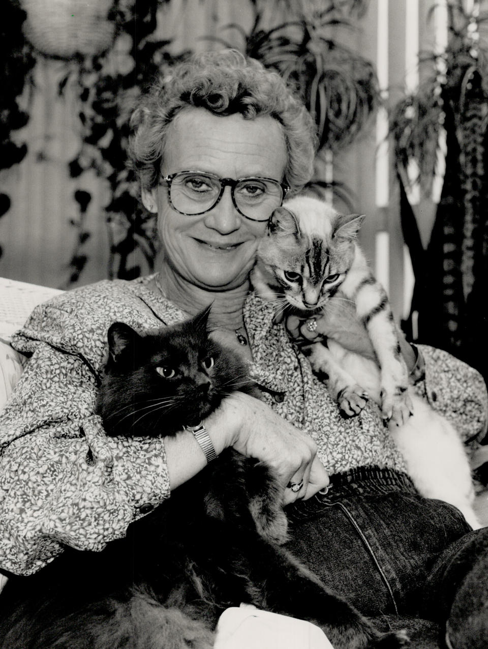 CANADA - OCTOBER 31:  Sex talk: Sex educator Sue Johanson will hold a discussion called Sexuality Through The Life Span at 1.30 p.m. on Nov. 22 at the Joseph E. and Minnie Wagman Centre in North York. To ensure seating; register by Nov. 21.   (Photo by Al Dunlop/Toronto Star via Getty Images)