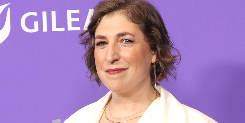 'jeopardy' co host and 'big bang theory' actress mayim bialik