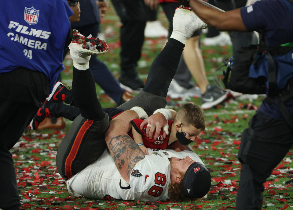 Ryan Jensen of the Tampa Bay Buccaneers celebrates winning Super Bowl LV at Raymond James Stadium on February 07, 2021 in Tampa, Florida. (Photo by Patrick Smith/Getty Images)