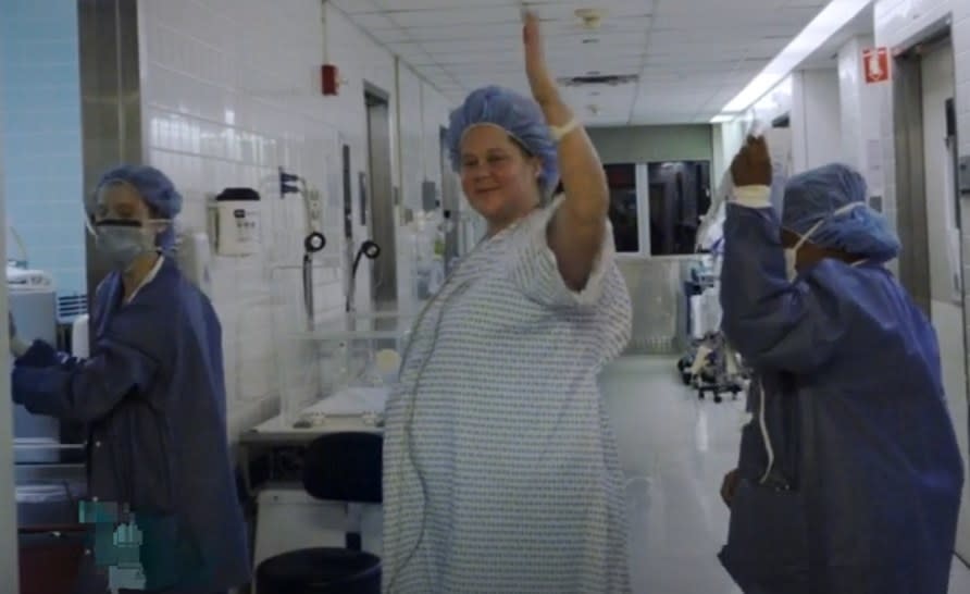 Amy Schumer preparing to give birth in "Expecting Amy"