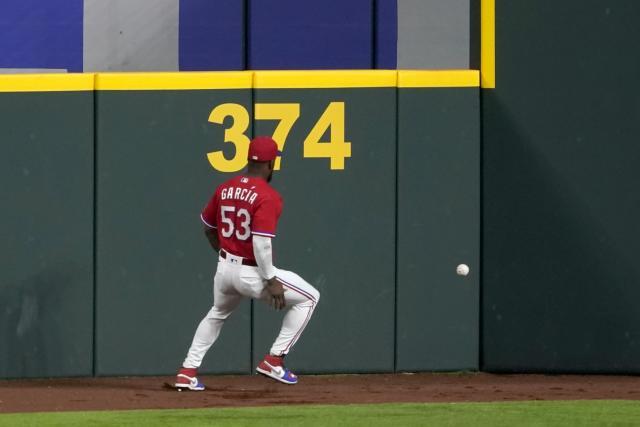 Pozo hits key HR in big-league debut, Rangers beat A's 8-6