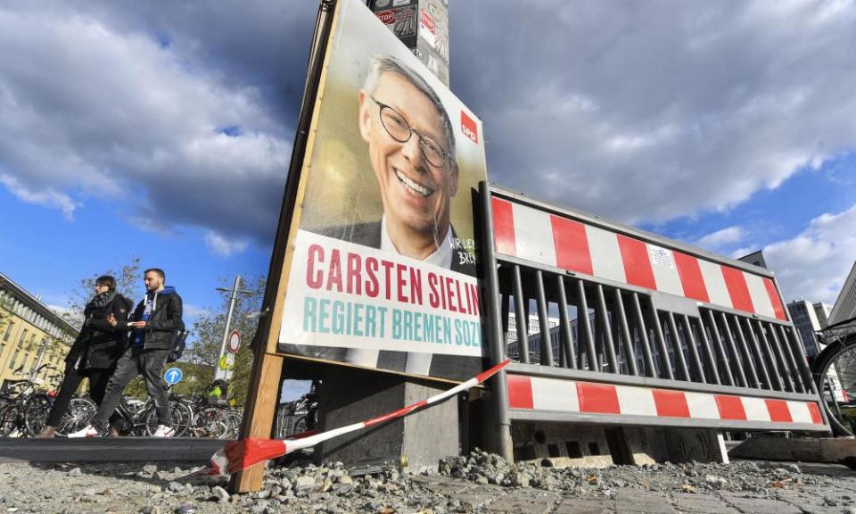 An SPD poster for the regional elections in Bremen, where support for the party has dropped in recent years.