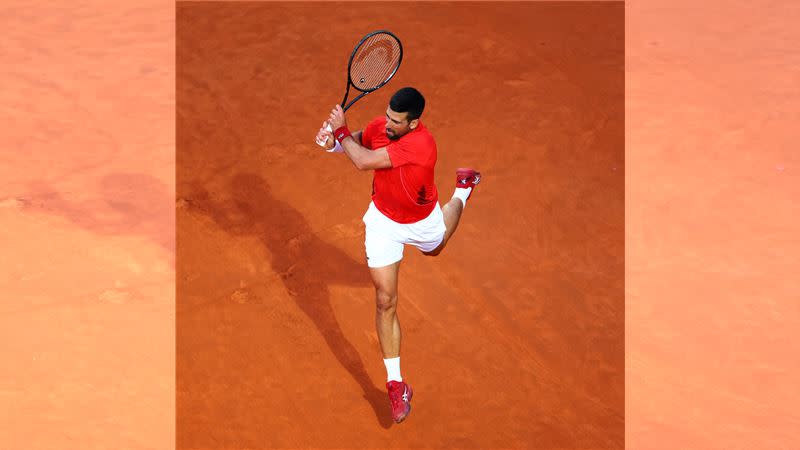 世界球王喬科維奇（Novak Djokovic）2024羅馬網球賽首戰輕鬆直落二告捷。（圖／翻攝自羅馬網球賽官方X）