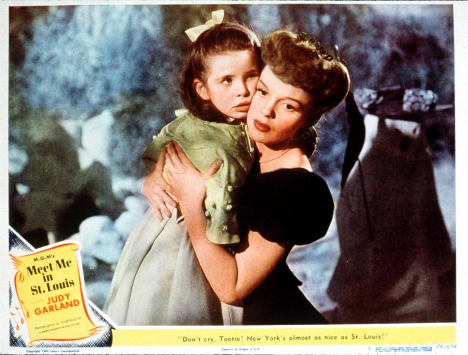 Poster art of Margaret O'Brien and Judy Garland for "Meet Me in St. Louis," one of the movies featured in technicolor on TCM in 1998.