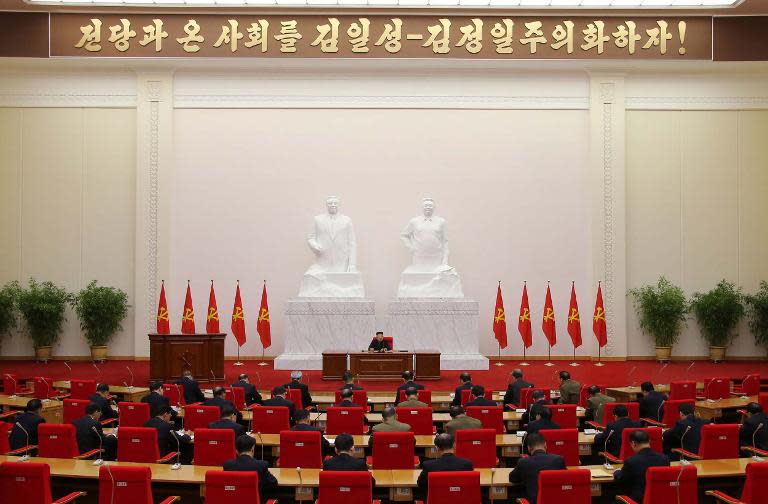 North Korean leader Kim Jong-Un (C) attends a meeting of the Political Bureau of the Central Committee of the Workers' Party of Korea in Pyongyang on April 8, 2014