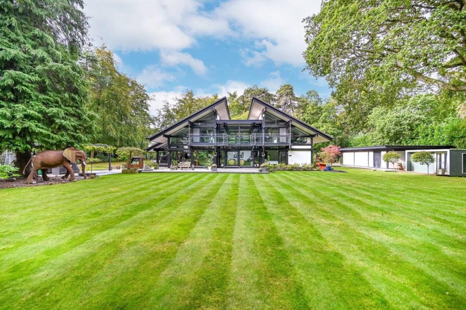 Only 300 or so of these eco-homes have been built in the UK (Huf Haus)