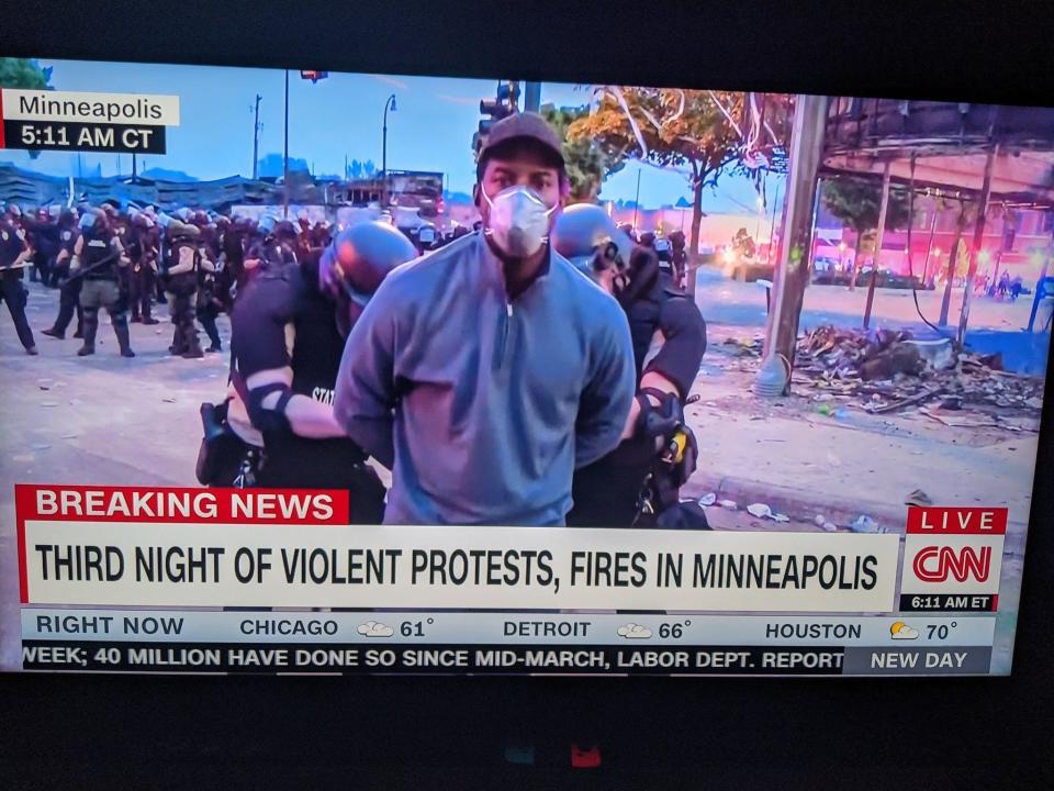 Minneapolis police arrest CNN reporter live on air